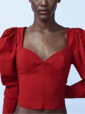 Zara sweetheart puff sleeve voluminous top